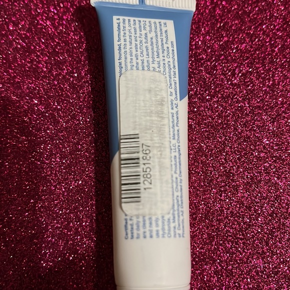 Dermatologist choice pH balance cleanser deluxe mini - Picture 2 of 11